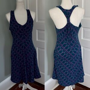 The North Face‎ Blue Geometric Racer Back Active Dress Built in Bra Medium